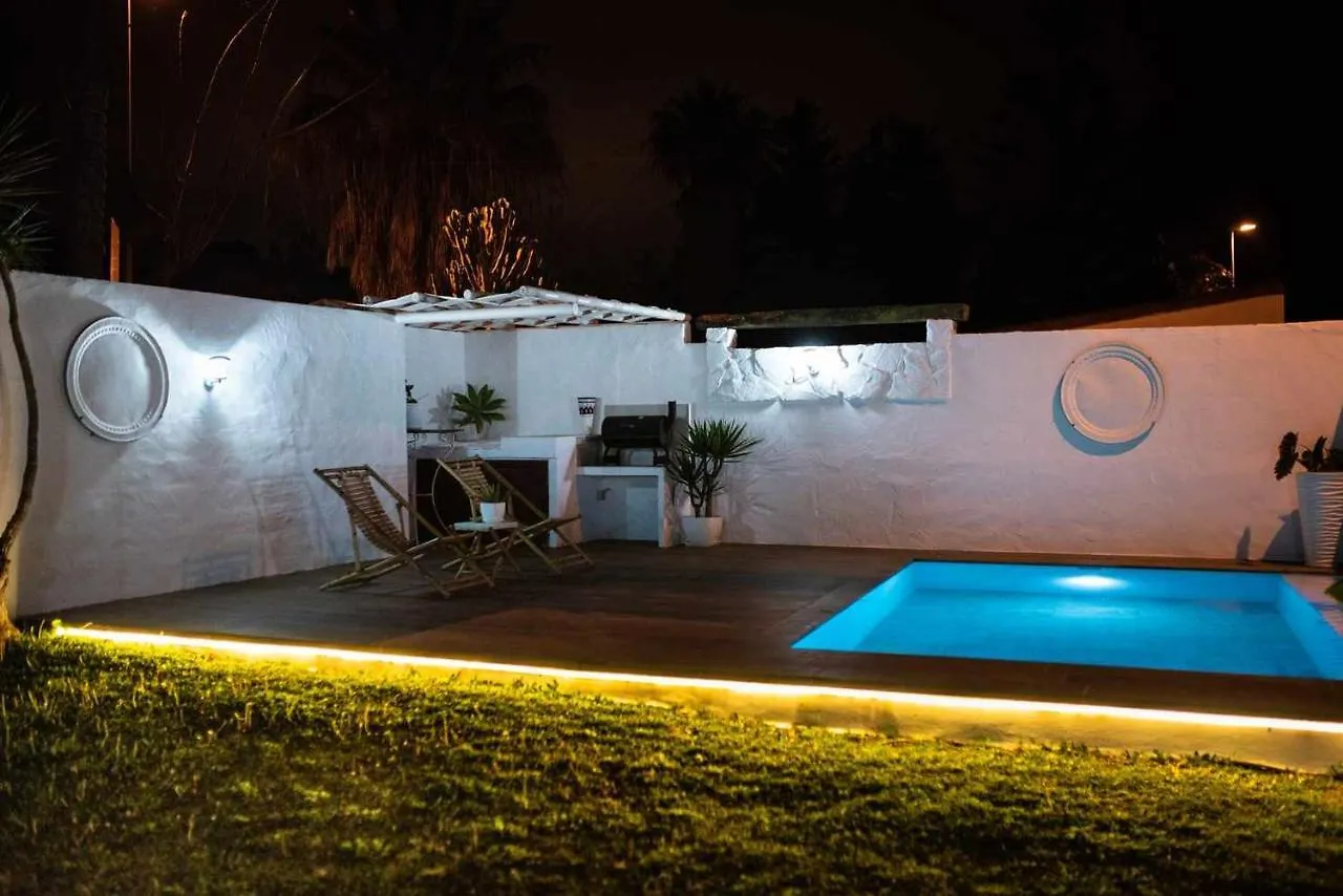 MODERNO lujo y relax en la playa Villa Chiclana de la Frontera Сasa de vacaciones